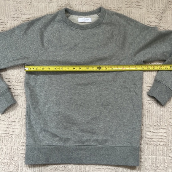 EVERLANE French terry crewneck long sleeve gray sweatshirt 100% cotton EUC XS - Picture 15 of 16